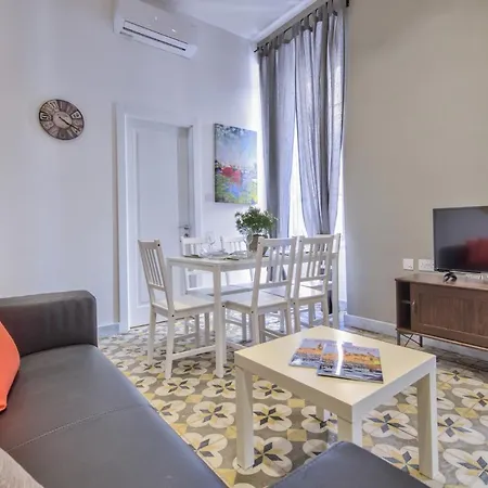 Appartement Borgo 1 & 2 Bedroom Self-catering Units In