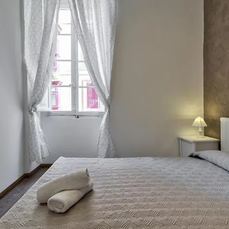 Borgo 1 & 2-bedroom Self-catering In By Tritoni *