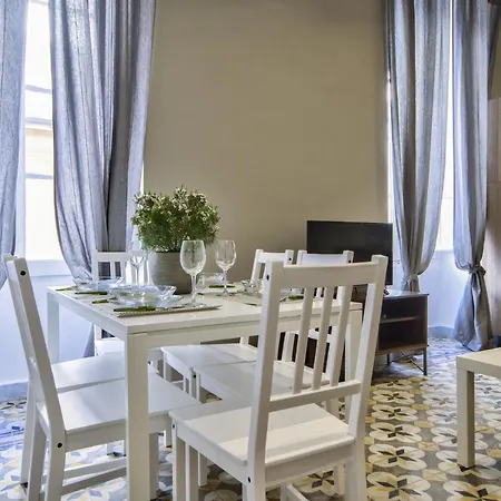 Borgo 1 & 2-bedroom Self-catering In By Tritoni 아파트 발레타