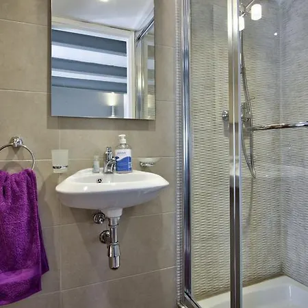 Borgo 1 & 2 Bedroom Self-catering Units In Valletta