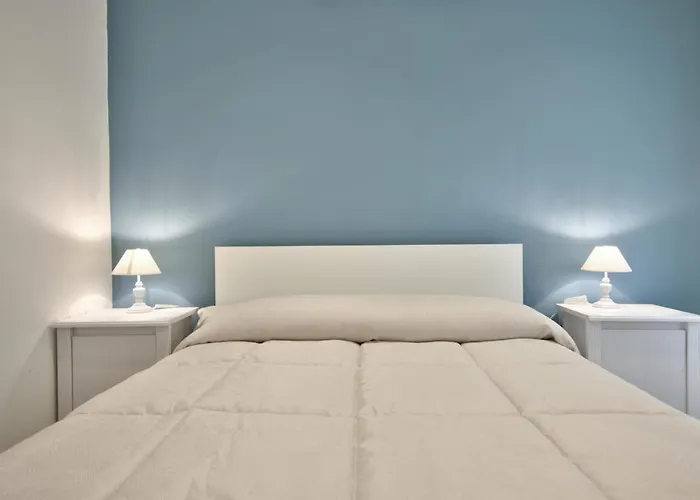 Borgo 1 & 2-bedroom Self-catering In By Tritoni Apartament